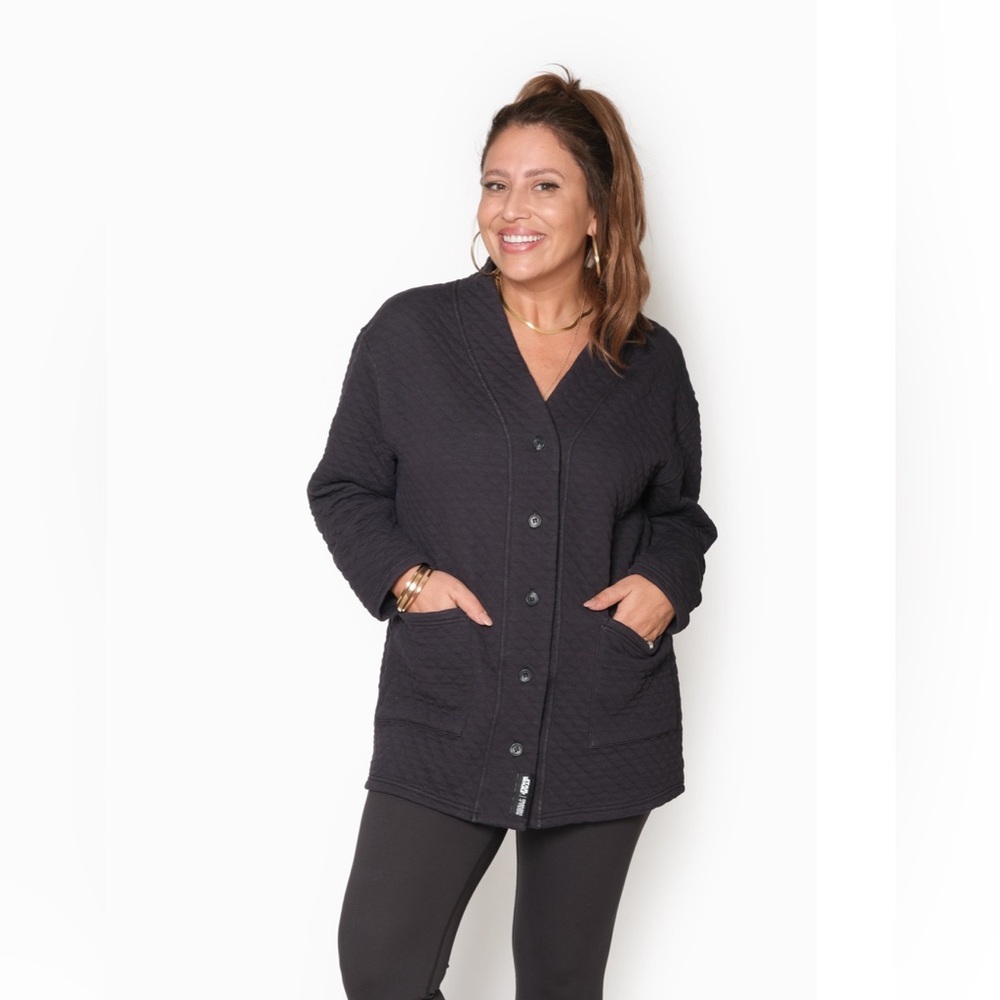 Smash and Tess x Star Wars JEDI™ CARDI IN KENOBI™ BLACK size 3X